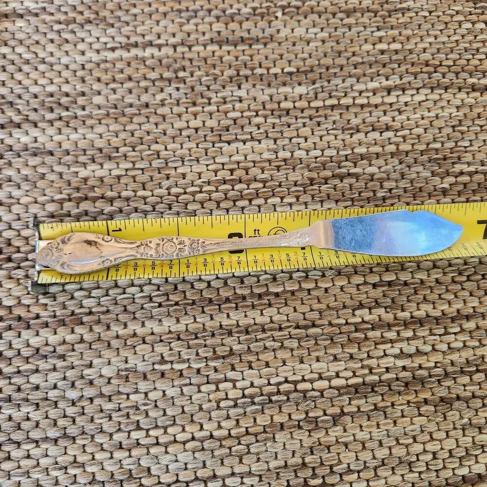16 Silver Plate/Stainless Steel Flatware Spoon Fork Spreader for use or craft